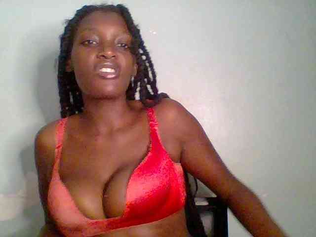 Chocolate-saucy webcam