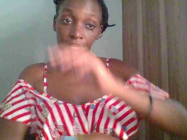 Chocolate-saucy webcam