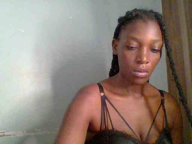 Chocolate-saucy webcam