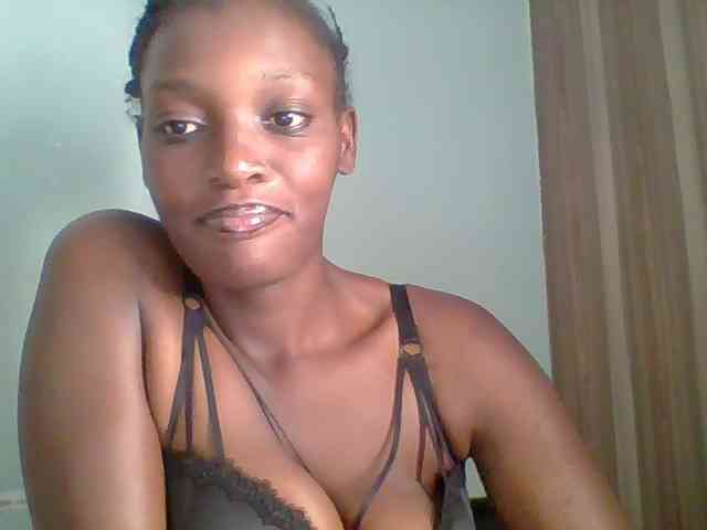 Chocolate-saucy webcam