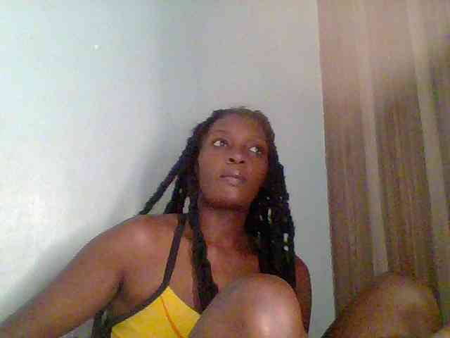 Chocolate-saucy webcam