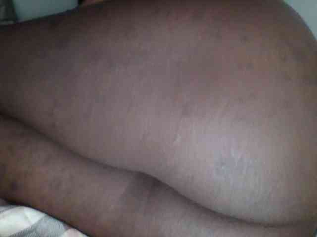 Chocolate-saucy webcam