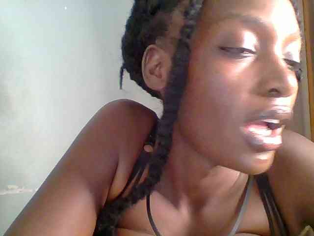 Chocolate-saucy webcam