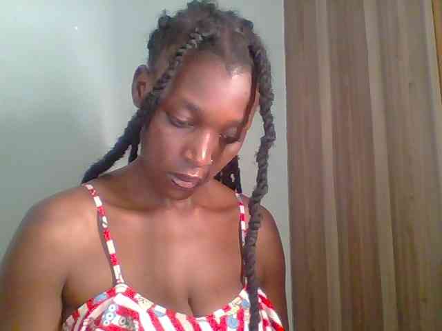 Chocolate-saucy webcam