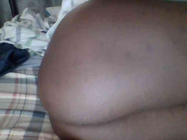 Chocolate-saucy webcam