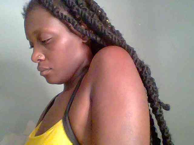 Chocolate-saucy webcam