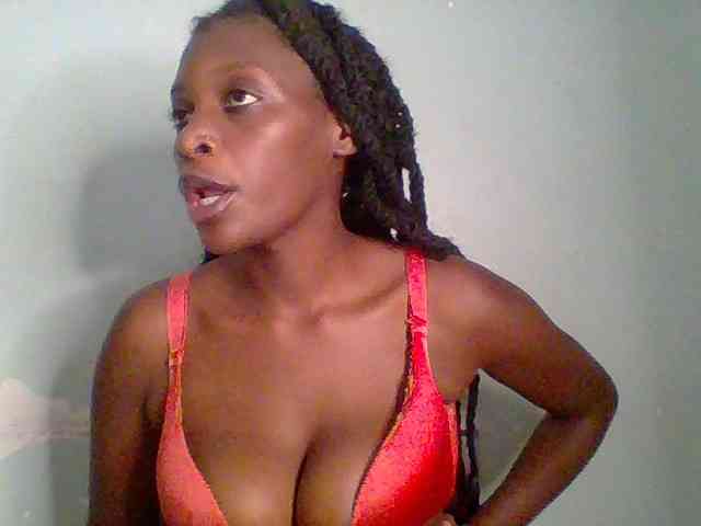 Chocolate-saucy webcam