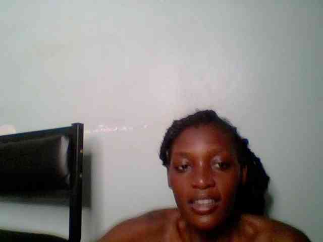 Chocolate-saucy webcam