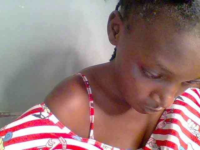 Chocolate-saucy webcam