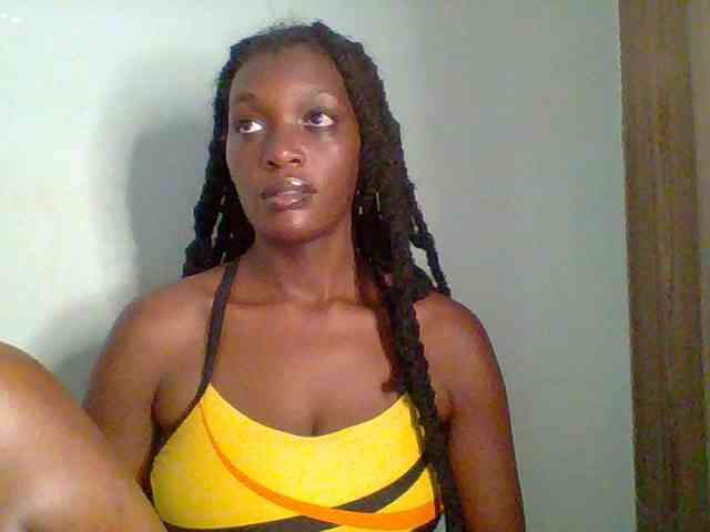 Chocolate-saucy webcam