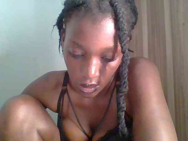 Chocolate-saucy webcam