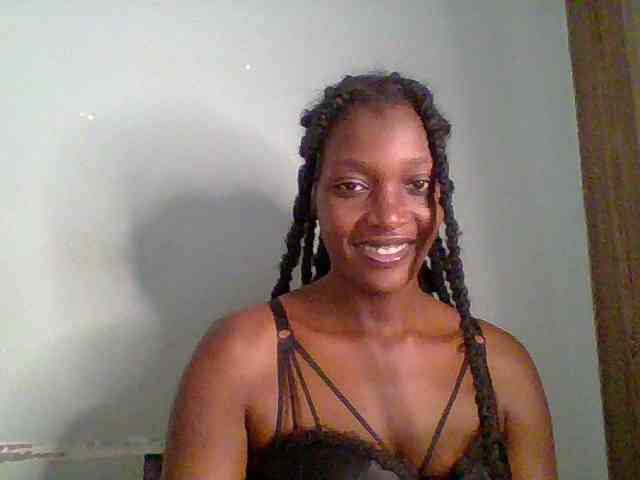 Chocolate-saucy webcam