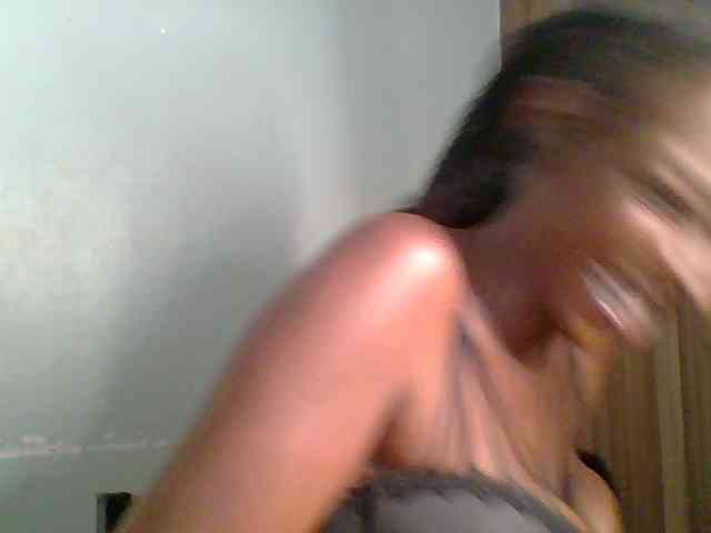 Chocolate-saucy webcam