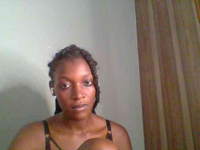 Chocolate-saucy webcam