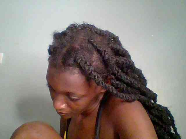 Chocolate-saucy webcam