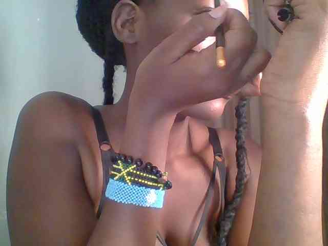 Chocolate-saucy webcam