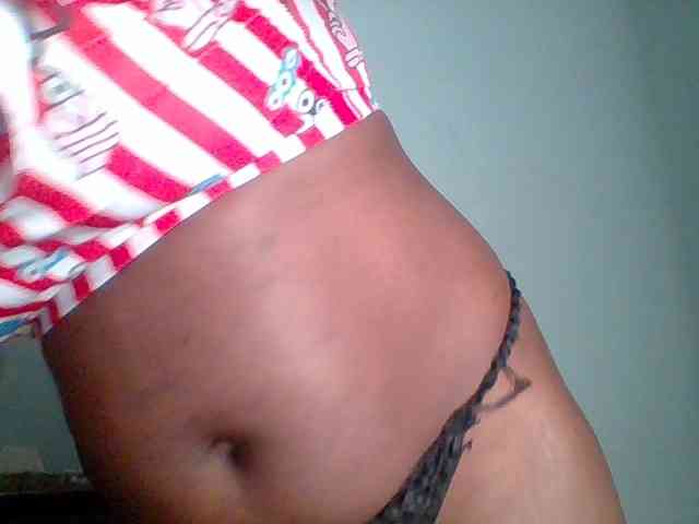 Chocolate-saucy webcam