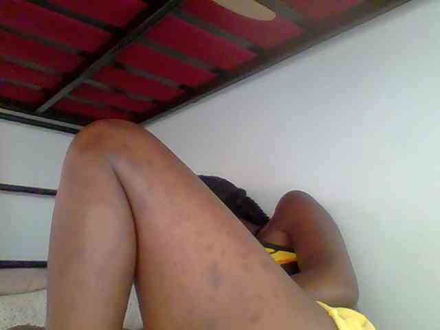 Chocolate-saucy webcam