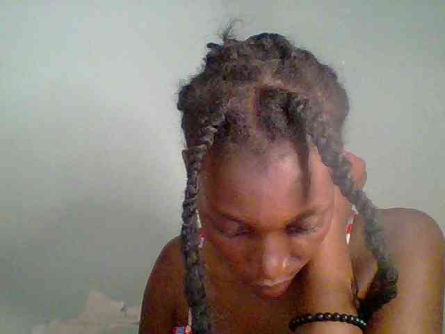 Chocolate-saucy webcam