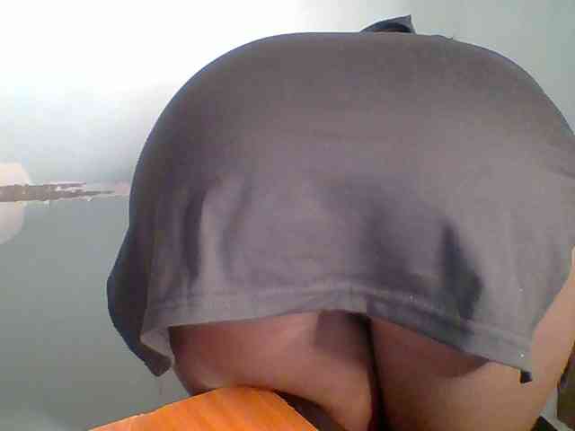 Chocolate-saucy webcam