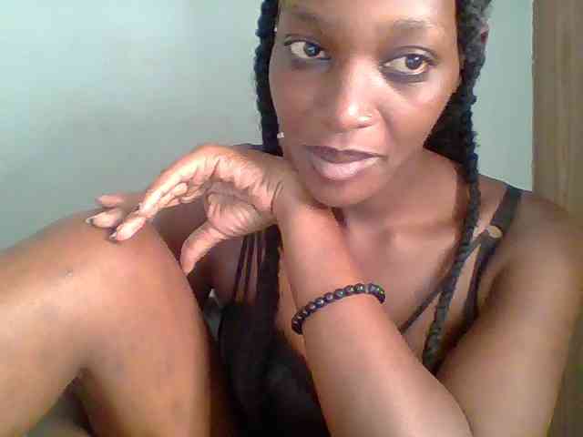 Chocolate-saucy webcam