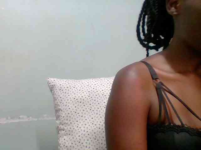 Chocolate-saucy webcam