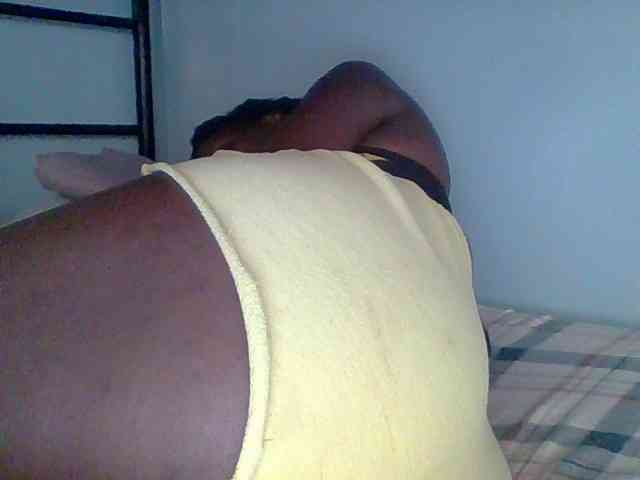 Chocolate-saucy webcam