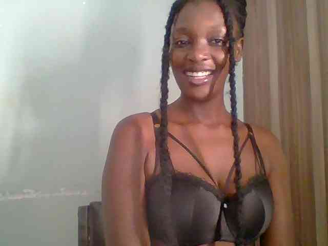 Chocolate-saucy webcam