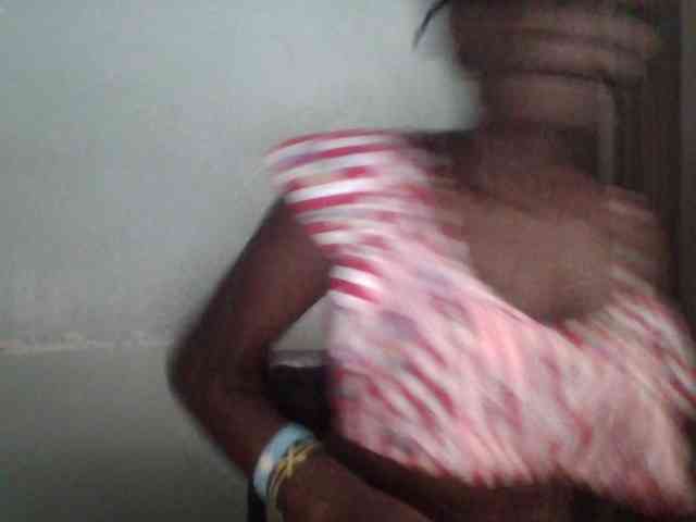 Chocolate-saucy webcam