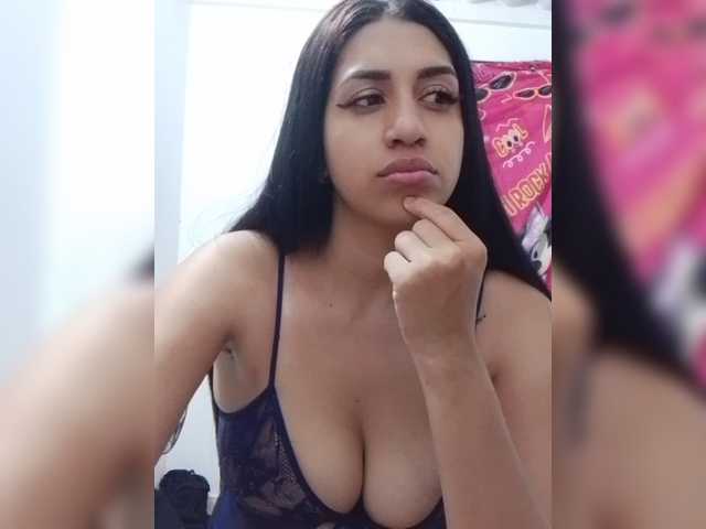 TUCHICA26 live cam on BongaCams