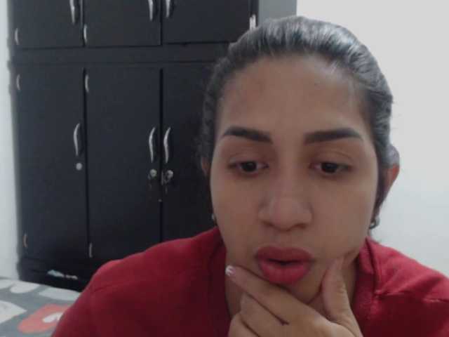 TUCHICA26 live webcam show