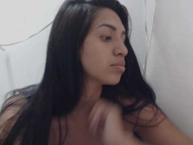 TUCHICA26 live webcam show