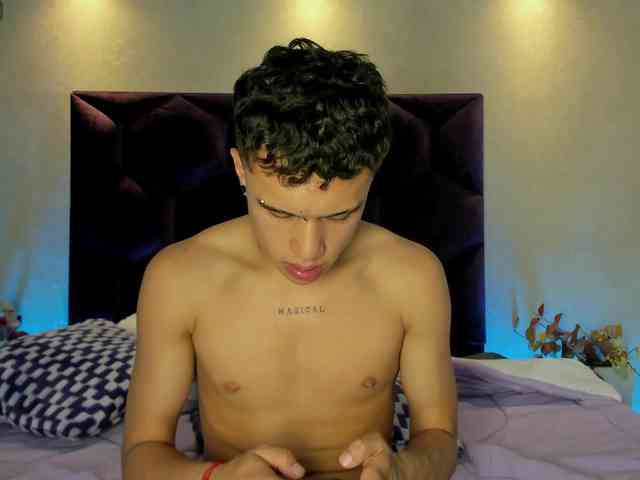 Dominike Dominike