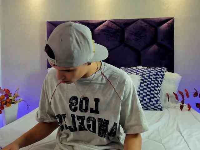 Dominike Dominike