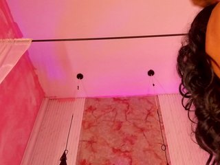 Sofi-Thomas Porn Show