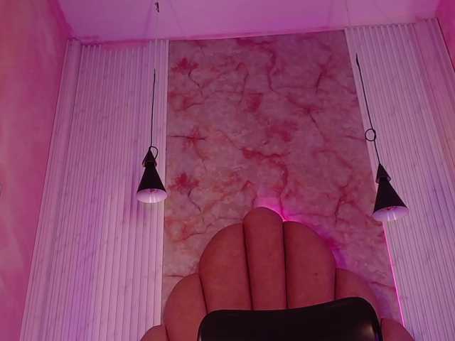 Sofi-Thomas live cam on BongaCams