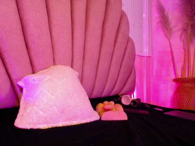Sofi-Thomas live cam on BongaCams
