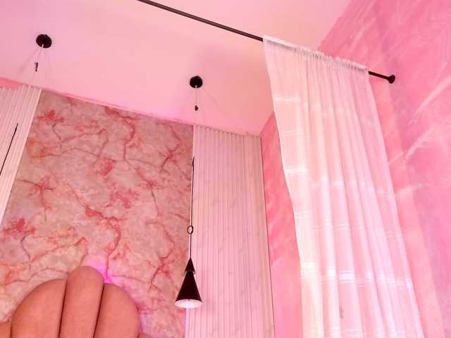 Sofi-Thomas live cam on BongaCams
