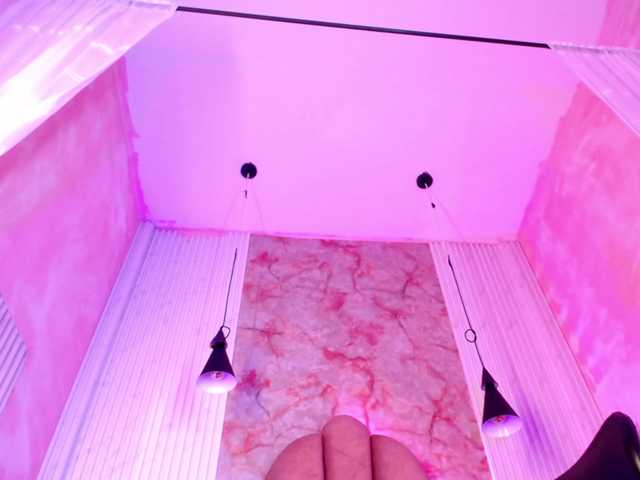 Sofi-Thomas live cam on BongaCams