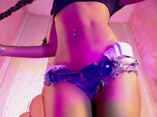 Sofi-Thomas live cam on BongaCams