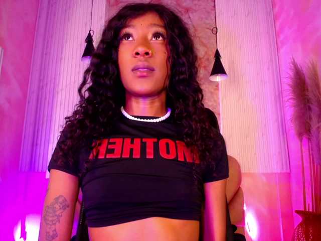 Sofi-Thomas live webcam show