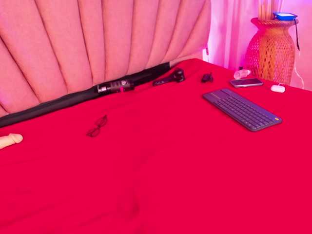 Sofi-Thomas live cam on BongaCams