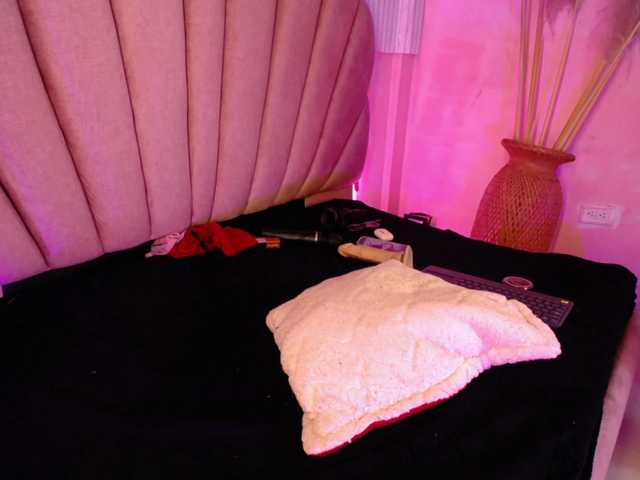 Sofi-Thomas live cam on UnifiedCams