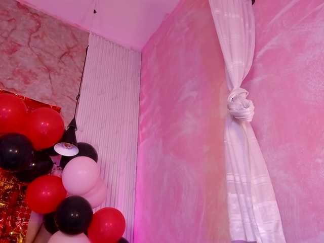 Sofi-Thomas live cam on BongaCams