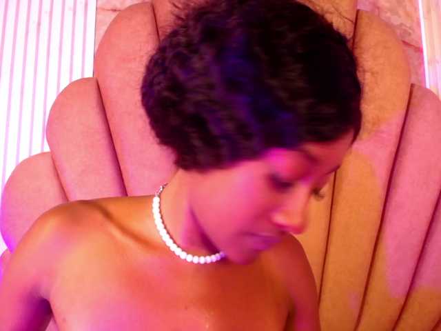 Sofi-Thomas live cam on BongaCams