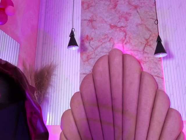 Sofi-Thomas live cam on BongaCams