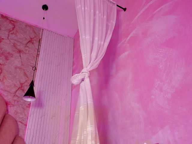 Sofi-Thomas live cam on BongaCams