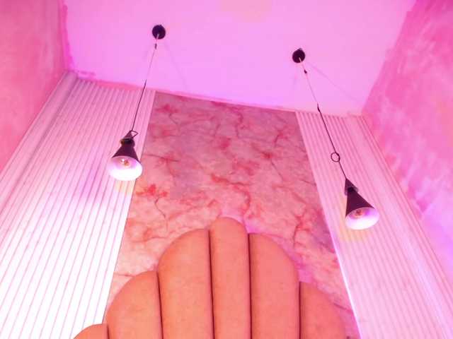 Sofi-Thomas live cam on BongaCams