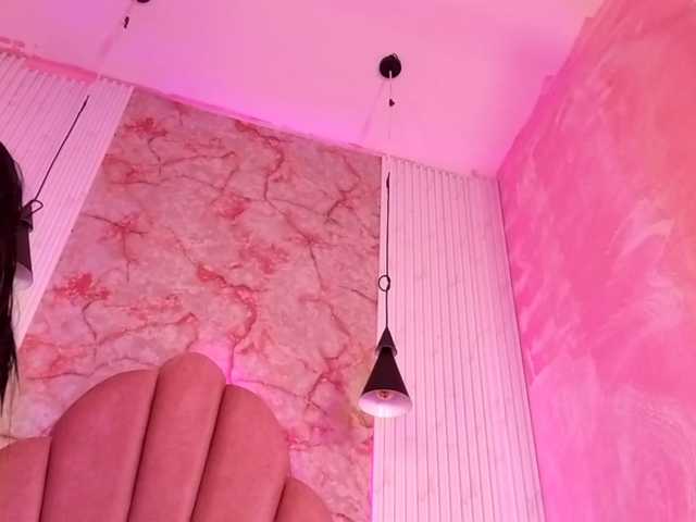 Sofi-Thomas live cam on BongaCams