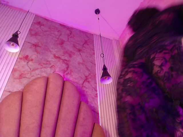 Sofi-Thomas live cam on BongaCams